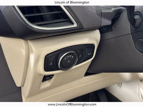 Used 2017 Lincoln MKX Reserve w/ Canadian Touring Package image 22