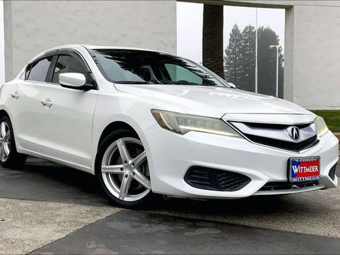 Used 2016 Acura ILX image 2