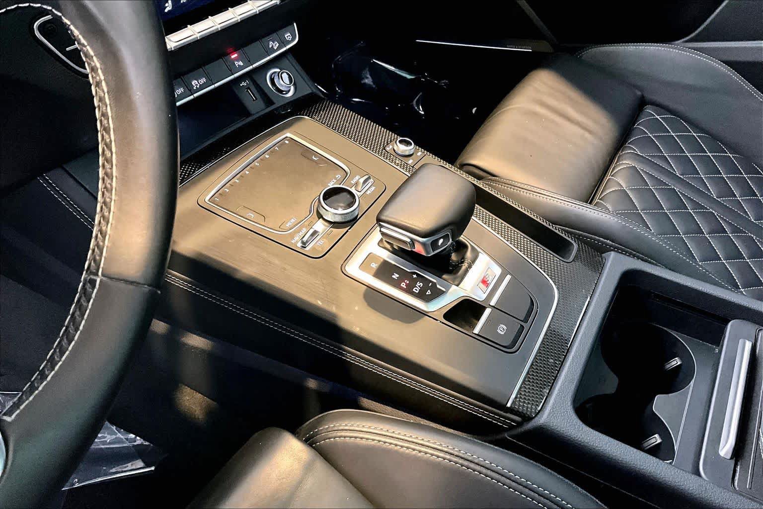 Used 2019 Audi SQ5 Premium Plus w/ Premium Plus Package AWD/4WD image 16