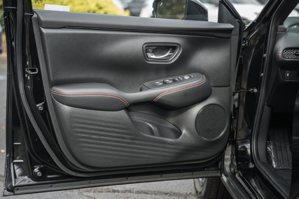 Used 2027 Honda HR-V Sport image 35