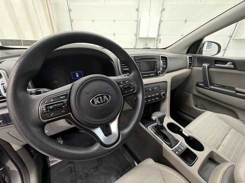 Used 2018 Kia Sportage LX AWD/4WD image 10