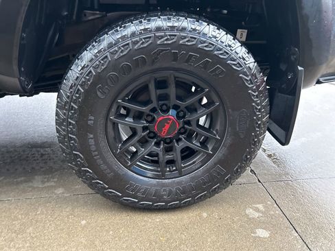 Used 2021 Toyota Tacoma TRD Pro image 8