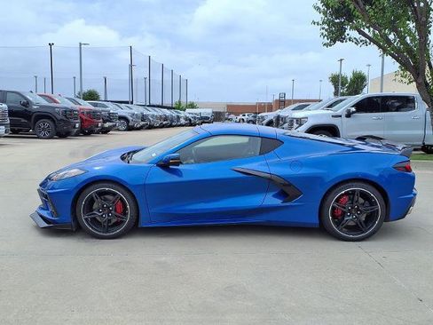 Used 2020 Chevrolet Corvette Stingray Coupe w/ 1LT RWD image 26