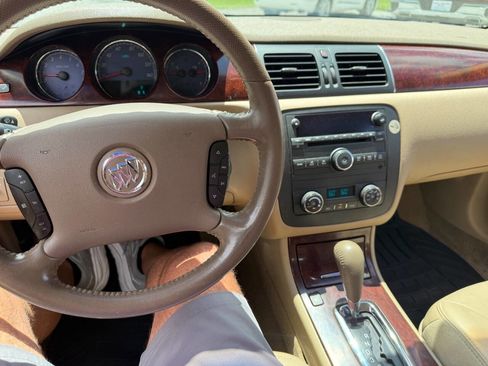 Used 2006 Buick Lucerne CXS w/ Driver Confidence Package FWD image 24