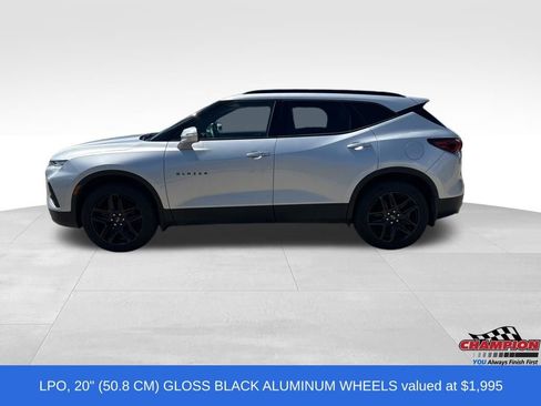 Used 2021 Chevrolet Blazer LT AWD/4WD image 2