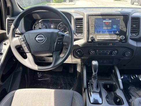 Used 2023 Nissan Frontier SV w/ Midnight Edition Package AWD/4WD image 8