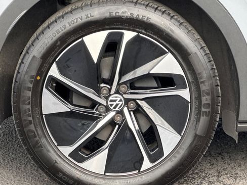 Used 2021 Volkswagen ID.4 Pro S w/ ID.4 Protection Package image 11