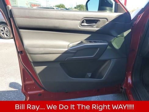 Certified 2023 Nissan Pathfinder Rock Creek image 15