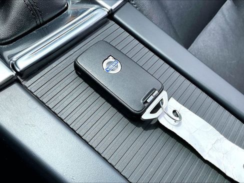 Used 2017 Volvo XC60 T5 Inscription w/ Preferred Option Package AWD/4WD image 14