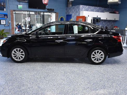 Used 2019 Nissan Sentra SV FWD image 8