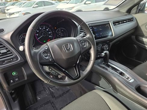 Used 2021 Honda HR-V Sport image 13
