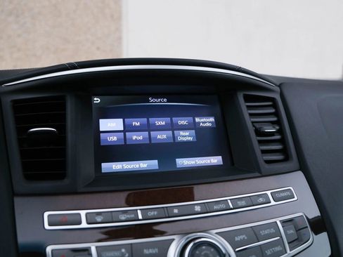 Used 2017 INFINITI QX60 Luxe w/ Deluxe Technology Package image 41