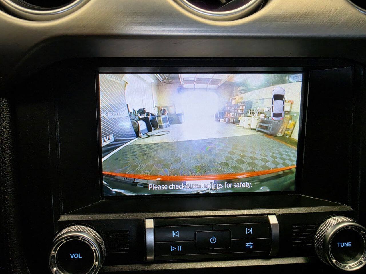 Used 2020 Ford Mustang Premium RWD image 21