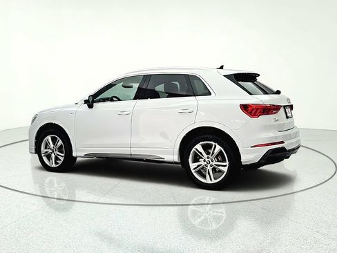 Used 2022 Audi Q3 2.0T Premium Plus w/ Premium Plus Package AWD/4WD image 5