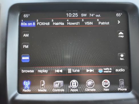 Used 2017 Jeep Cherokee Limited AWD/4WD image 38
