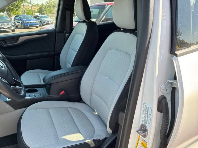 Used 2023 Ford Escape Active AWD/4WD image 9