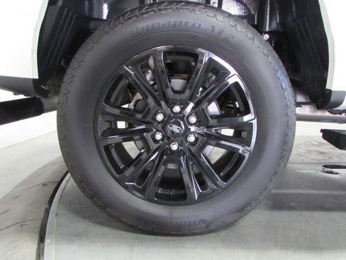 New 2025 Ford F150 Platinum w/ Equipment Group 702A High image 9