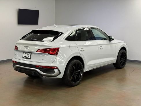 Used 2021 Audi Q5 2.0T Premium Plus w/ Premium Plus Package AWD/4WD image 7