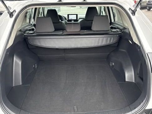 Used 2025 Toyota RAV4 XLE image 10