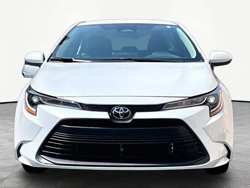 Certified 2026 Toyota Corolla LE FWD image 4