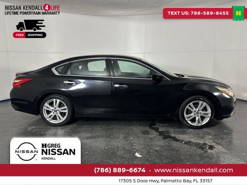 Used 2016 Nissan Altima 2.5 SR image 13