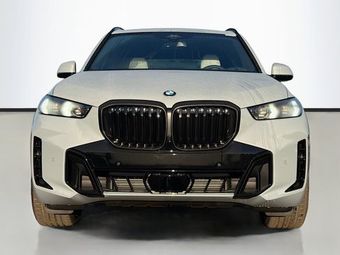 New 2026 BMW X5 xDrive40i w/ M Sport Package image 8