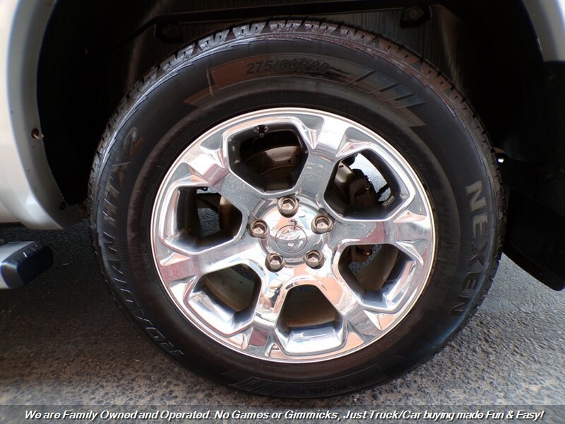 Used 2017 RAM 1500 Laramie w/ Convenience Group AWD/4WD image 45