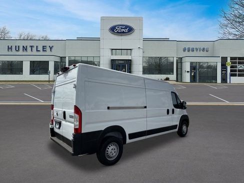 Used 2025 RAM ProMaster 2500 w/ Convenience Group FWD image 4