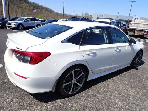 Used 2024 Honda Civic Touring image 6