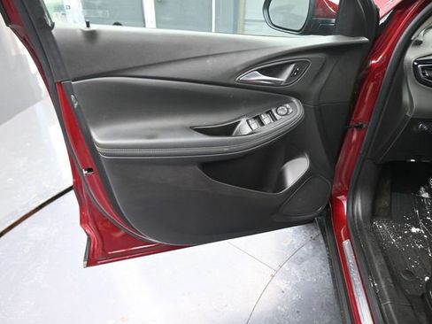 Used 2023 Buick Encore GX Preferred w/ Cold Weather Comfort Package image 17