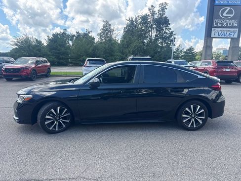 Used 2024 Honda Civic EX-L image 2