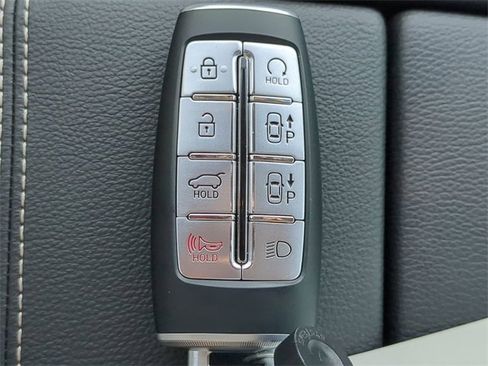 Used 2024 Genesis GV80 3.5T w/ Advanced Package image 29