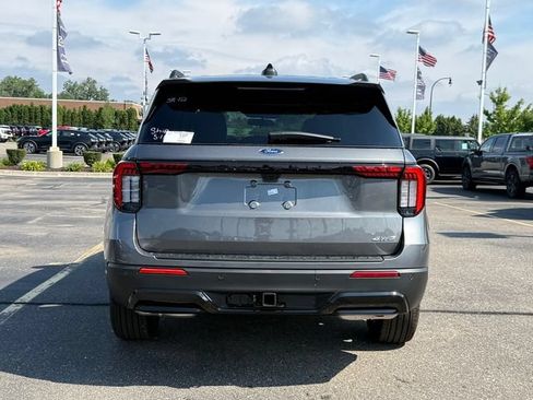 New 2026 Ford Explorer ST-Line AWD/4WD image 6