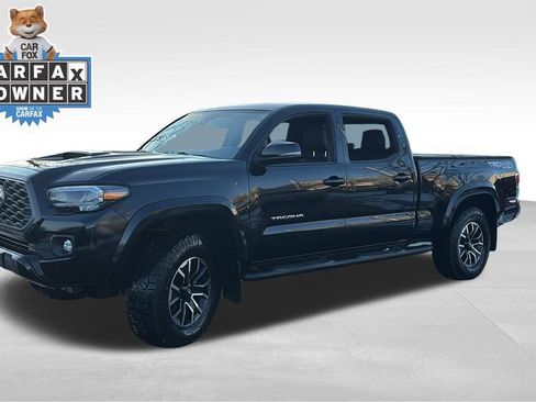 Used 2023 Toyota Tacoma TRD Sport image 3