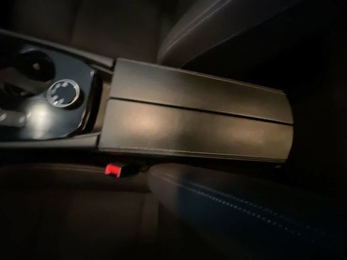 Used 2024 Nissan Rogue S image 20