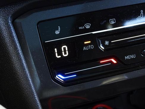 Used 2022 Volkswagen Tiguan SE R-Line image 73