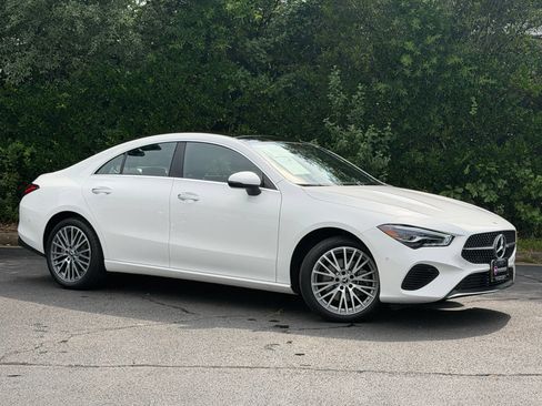 Certified 2026 Mercedes-Benz CLA 250 4MATIC image 1