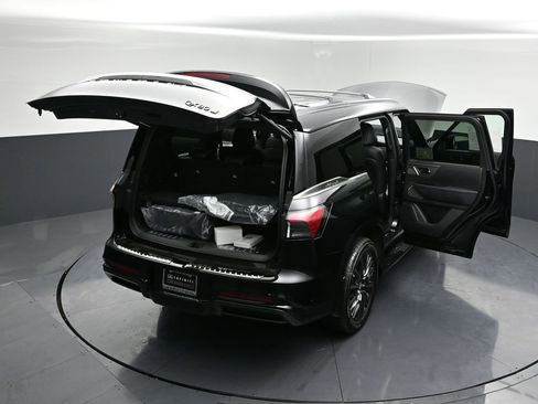 New 2026 INFINITI QX80 Autograph image 38