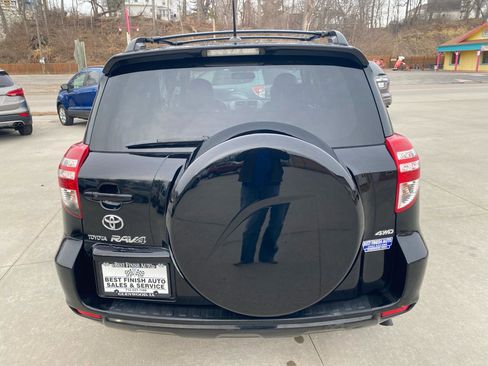 Used 2010 Toyota RAV4 Limited image 7