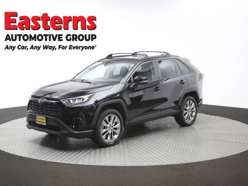 Used 2020 Toyota RAV4 XLE Premium AWD/4WD image 60