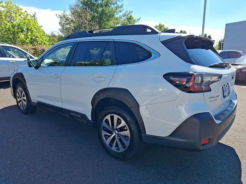 Certified 2024 Subaru Outback Premium AWD/4WD image 4