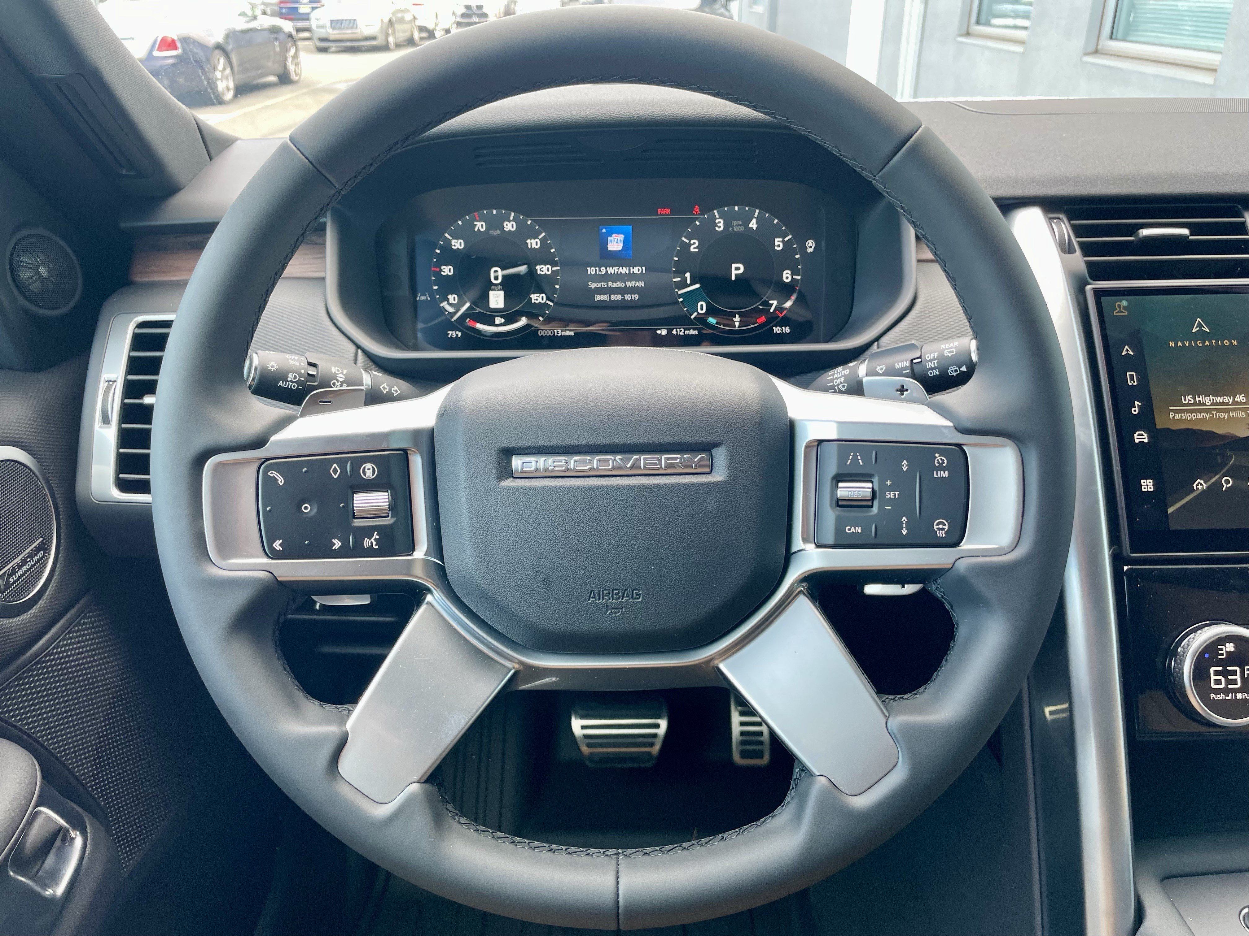 New 2026 Land Rover Discovery Dynamic SE AWD/4WD image 21