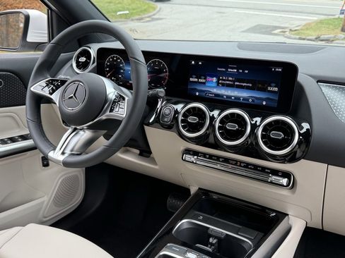 New 2026 Mercedes-Benz GLA 250 4MATIC image 20