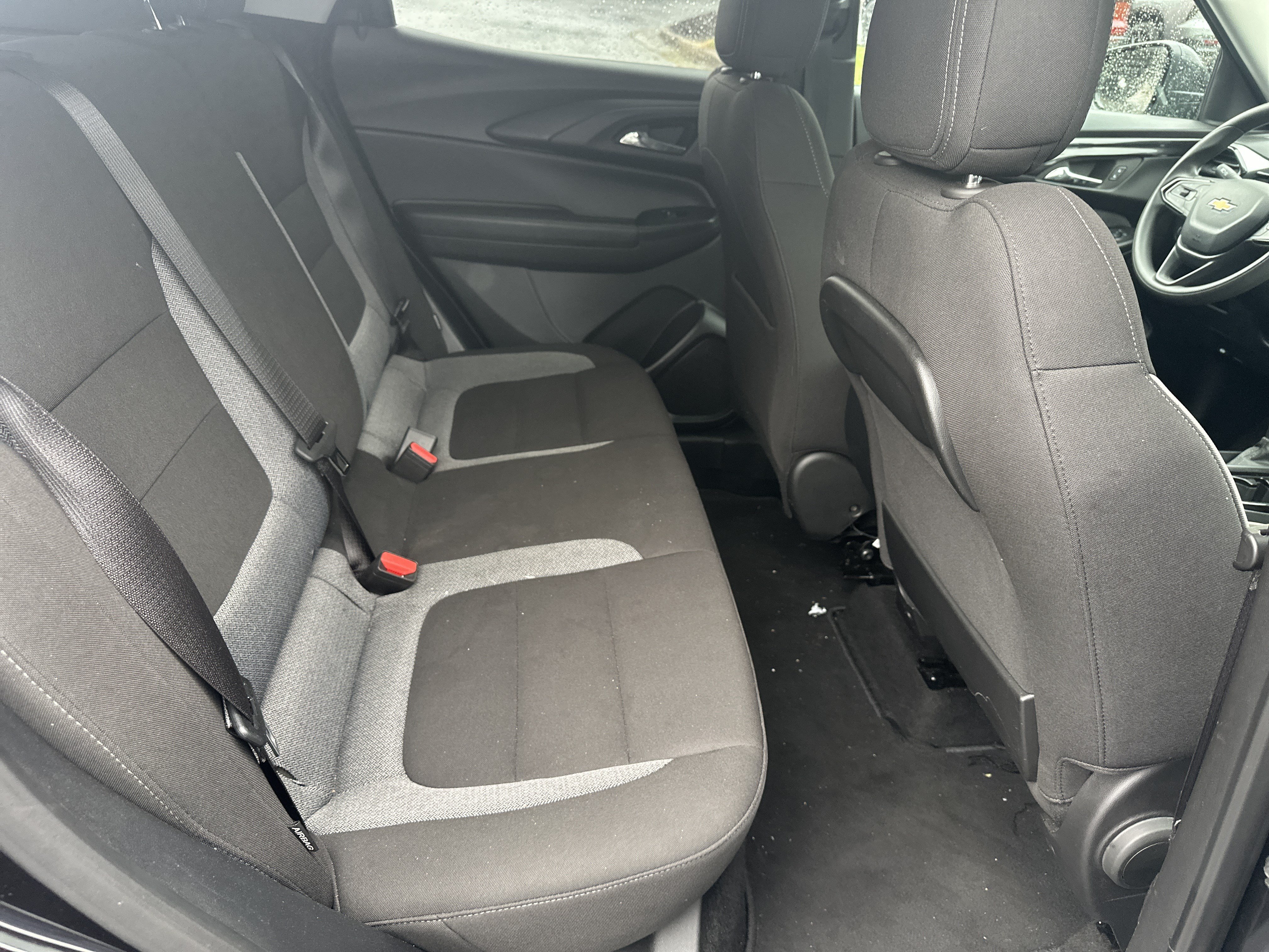 Used 2025 Chevrolet TrailBlazer LT FWD image 15