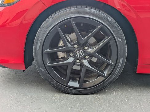 Used 2025 Honda Civic Sport image 13