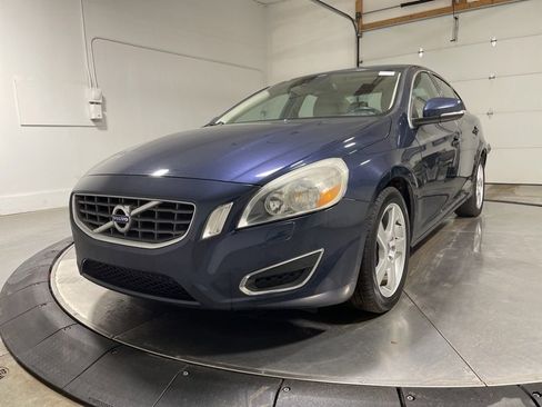 Used 2013 Volvo S60 T5 image 3