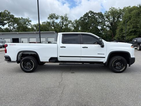 Used 2024 Chevrolet Silverado 2500 W/T w/ WT Convenience Package AWD/4WD image 24