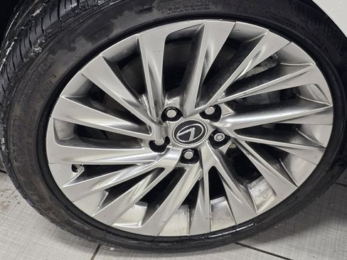 Used 2022 Lexus ES 350 Ultra Luxury image 10