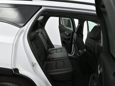 Used 2023 GMC Terrain SLT w/ Elevation Edition image 36