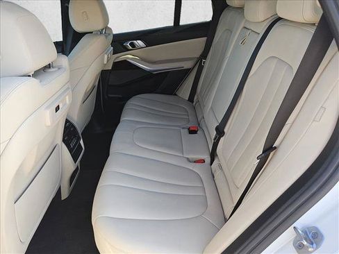 Used 2021 BMW X5 xDrive40i AWD/4WD image 20